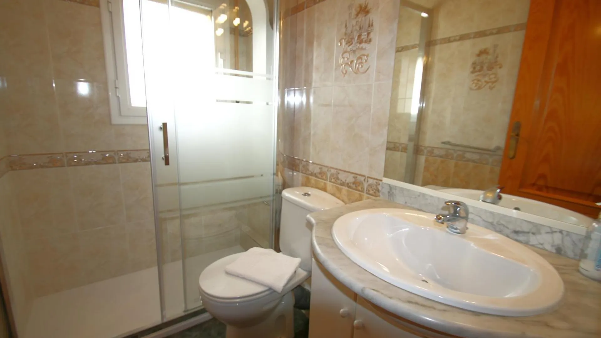 Villa Oasis Costa Dorada Miami Playa Spain